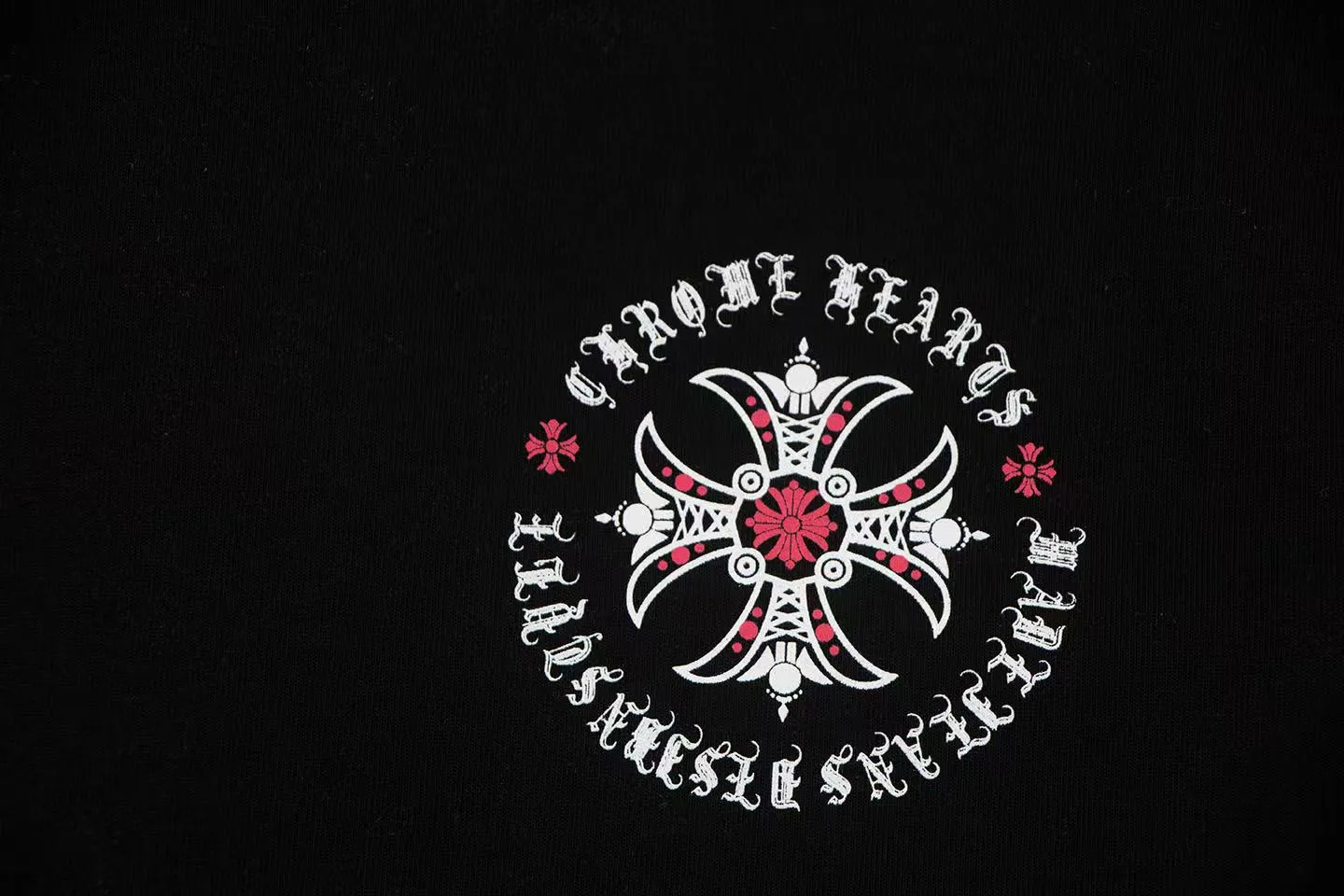 🅿️146 Style: 2025 new Croix Heart short-sleeved T-shirt Material: High version 300g double yarn combed cotton Size: S～XL Color: Black Style number: Z003